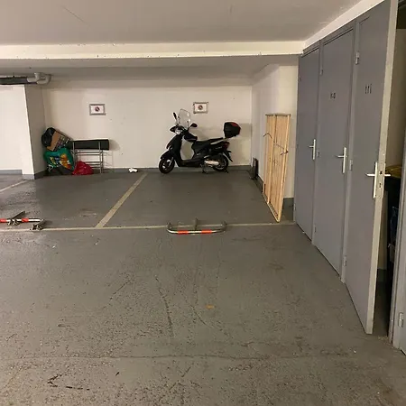 2 Pieces Moderne Avec Terrasse Et Parking A 3mn Des Plages !l- A1b230 * Cannes